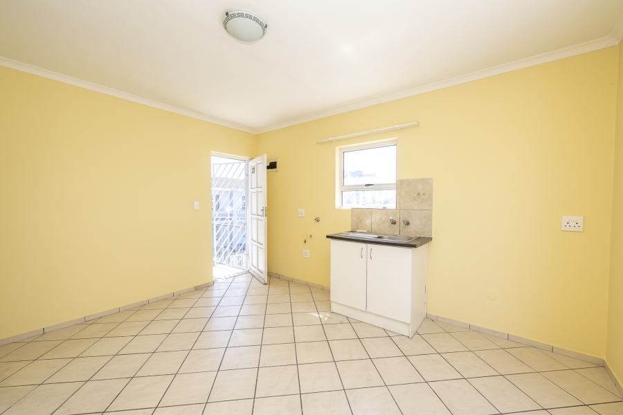 1 Bedroom Property for Sale in The Connifers Western Cape